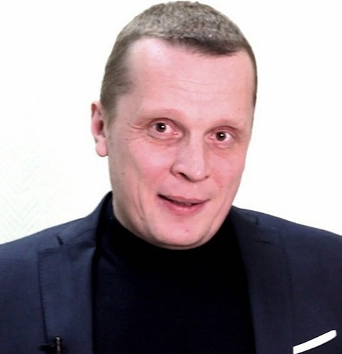 Илья Ефимов Илья Ефимов