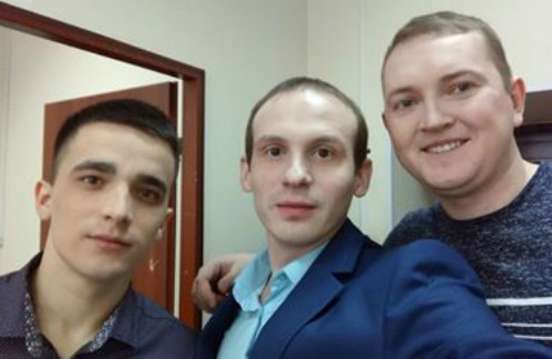 Слева направо: Сергей Семенов, Илья Анищенко и Евгений, который помогал проводить расследование Слева направо: Сергей Семенов, Илья Анищенко и Евгений, который помогал проводить расследование