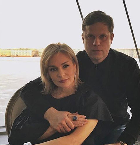 Татьяна Буланова была вместе с Владиславом Радимовым больше 10 лет Татьяна Буланова была вместе с Владиславом Радимовым больше 10 лет