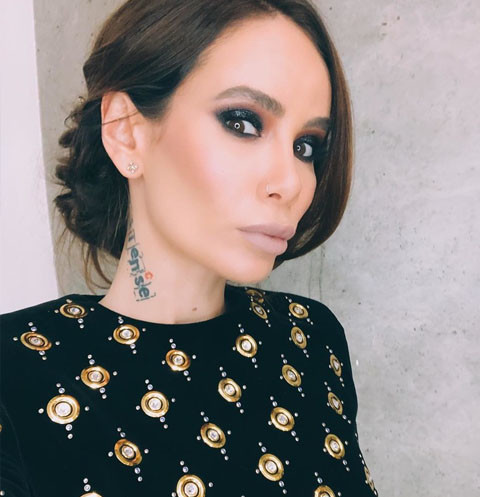 Айза Анохина Айза Анохина