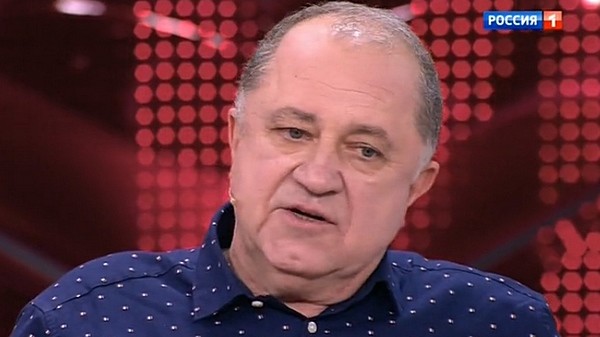 В 2016 году Стержакова увезли в реанимацию во время спектакля. Актеру внезапно стало плохо В 2016 году Стержакова увезли в реанимацию во время спектакля. Актеру внезапно стало плохо