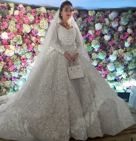 Невеста в платье Elie Saab весом в 25 кг Невеста в платье Elie Saab весом в 25 кг