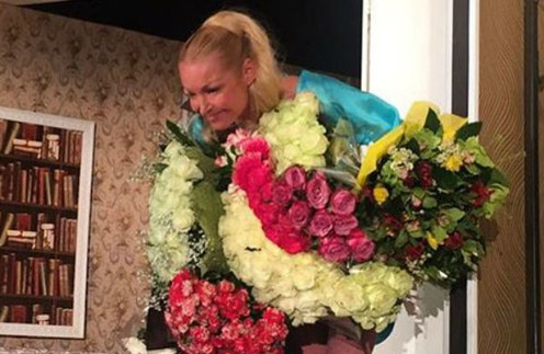 Анастасия Волочкова дебютировала в постановке «Пришел мужчина к женщине» Анастасия Волочкова дебютировала в постановке «Пришел мужчина к женщине»