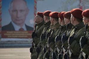 Рабинович: для "личной" армии Путина из бюджета России будут выделять огромные деньги