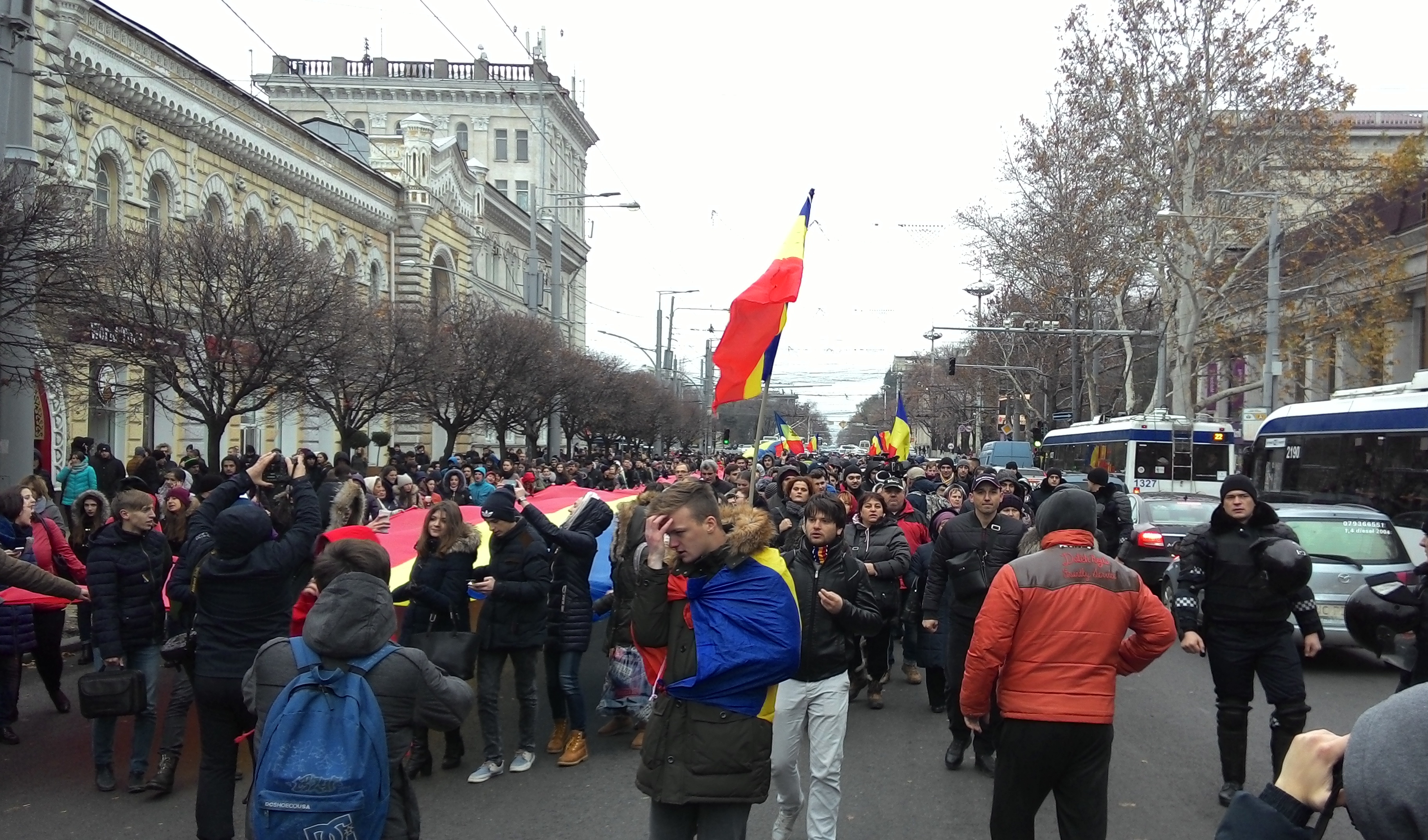 В молдавии началось. Протесты в Румынии.