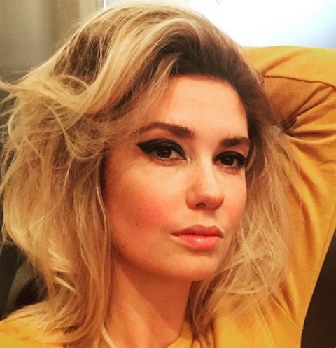 Агата Муцениеце Агата Муцениеце