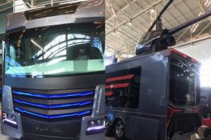 В_Лас-Вегасе_презентовали_роскошный_автобус_для_путешествий