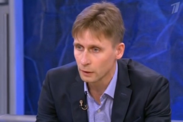 Роман Парамонов раскаивается из-за своего поступка Роман Парамонов раскаивается из-за своего поступка