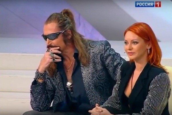 Спустя год после свадьбы Марина Анисина подарила мужу очаровательного сына Спустя год после свадьбы Марина Анисина подарила мужу очаровательного сына