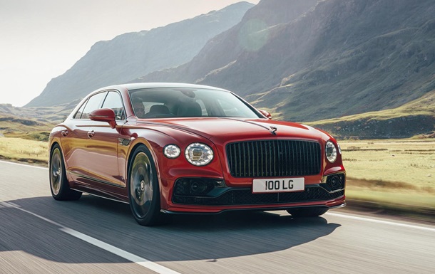 Bentley представил седан Flying Spur