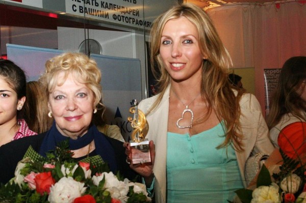 Ирина Скобцева и Светлана Бондарчук Ирина Скобцева и Светлана Бондарчук