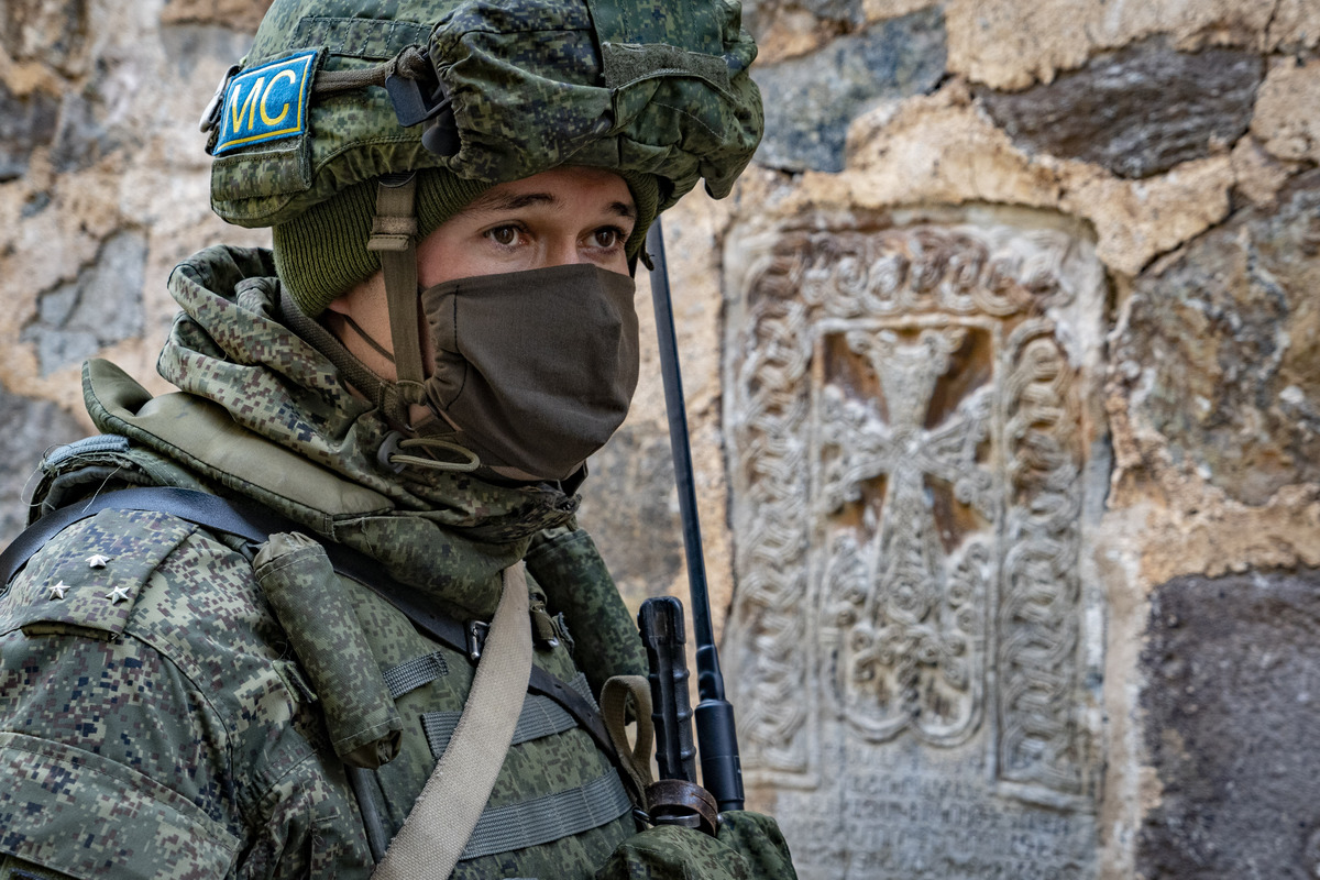 Монастырь Дадиванк, Шаумяновский район Нагорного Карабаха. По азербайджански: Кельбеджарский район. Территория должна перейти под контроль Азербайджана 25 ноября. Монастырь Дадиванк, Шаумяновский район Нагорного Карабаха. По азербайджански: Кельбеджарский район. Территория должна перейти под контроль Азербайджана 25 ноября.