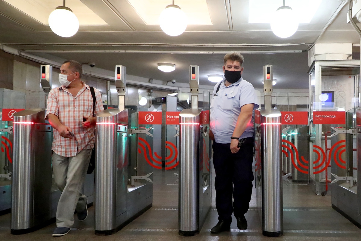 В московском метро будут оплачивать проезд с помощью лица уже в 2021 году