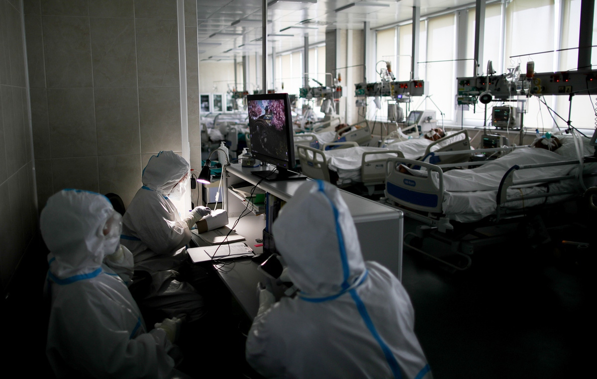 Ученые представили эффективное лекарство против COVID-19 на основе пептидов