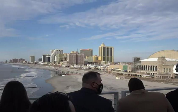 Снос Trump Plaza транслируется в прямом эфире