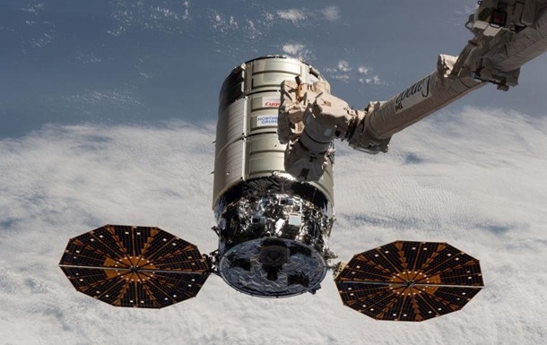 Грузовой корабль Cygnus пристыковался к МКС