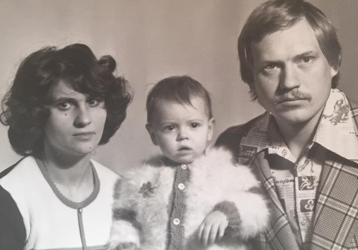 Любовь Толкалина с родителями