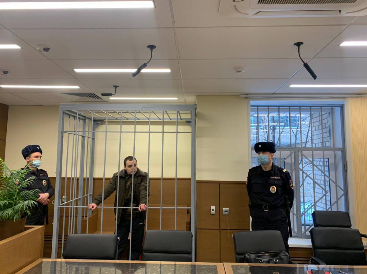 «Год колонии»: суд огласил приговор участнику незаконного митинга в Москве