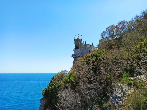 Путеводитель ФАН по Крыму: Ласточкино гнездо — визитная карточка полуострова