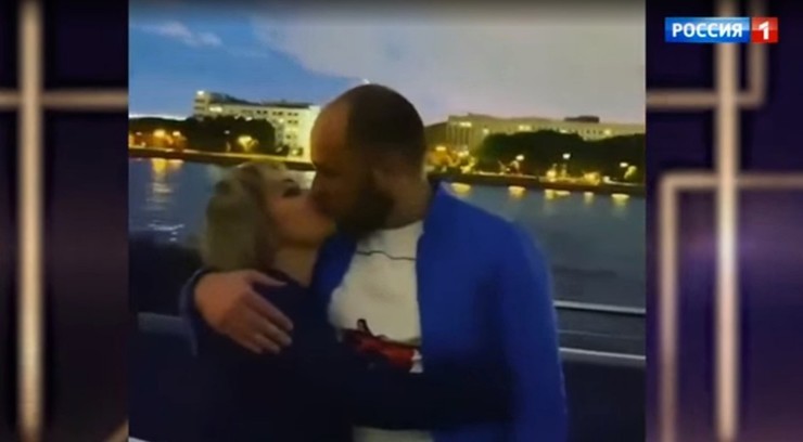 Певица счастлива в новых отношениях