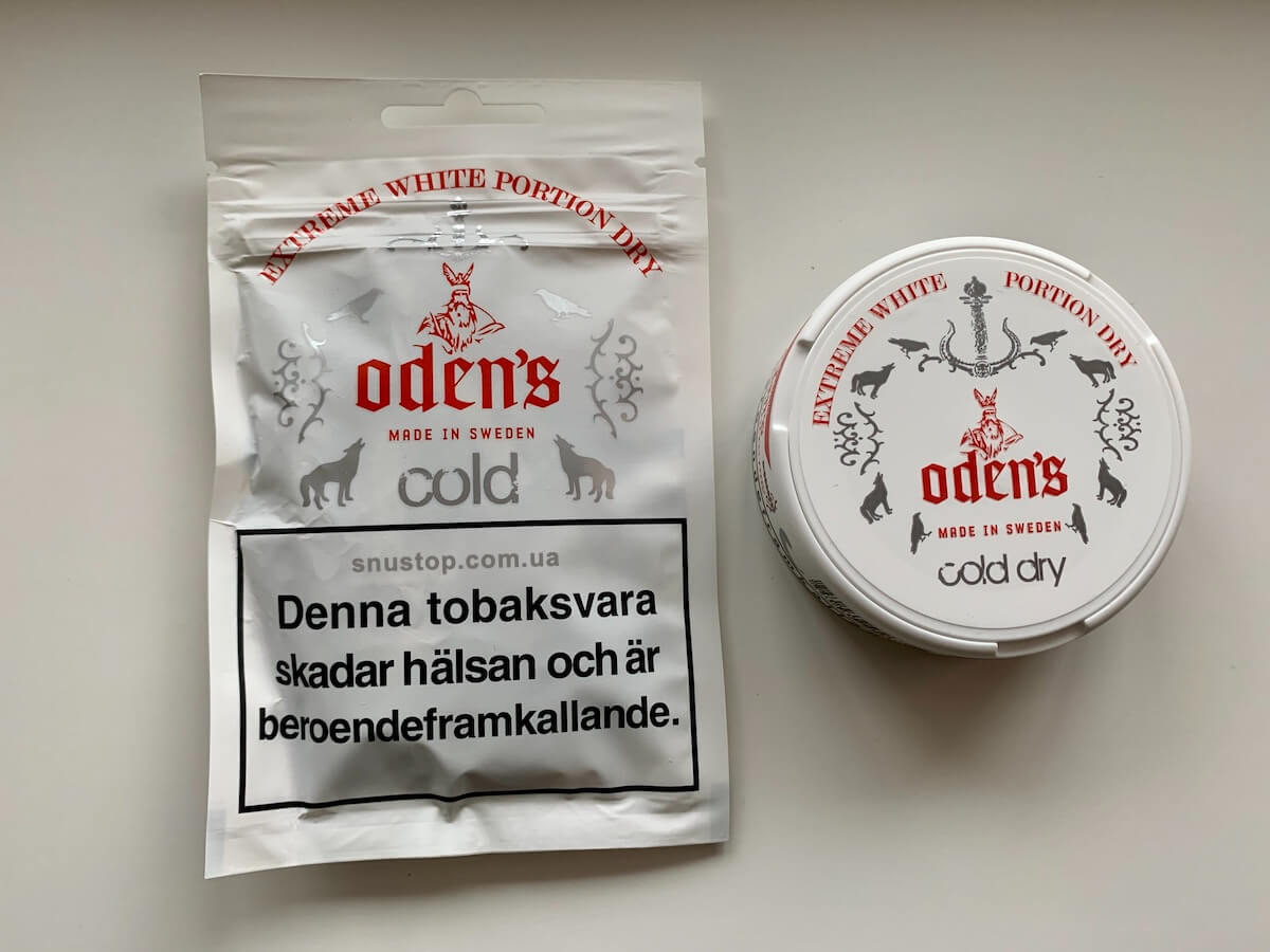 Cold white. Жевательный табак Odens Cold Dry. Снюс Оденс Cold Dry крепость. Жевательный табак Odens 13g (Cold Dry). Снюс Оденс колд драй 13.